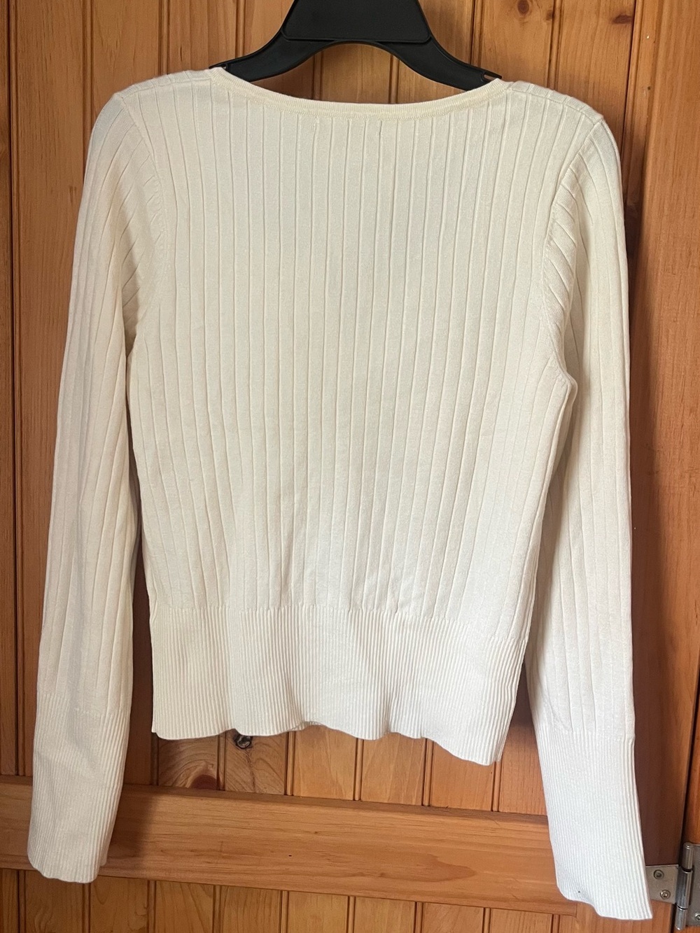 Women’s Henley button sweater - Picture 2 of 2